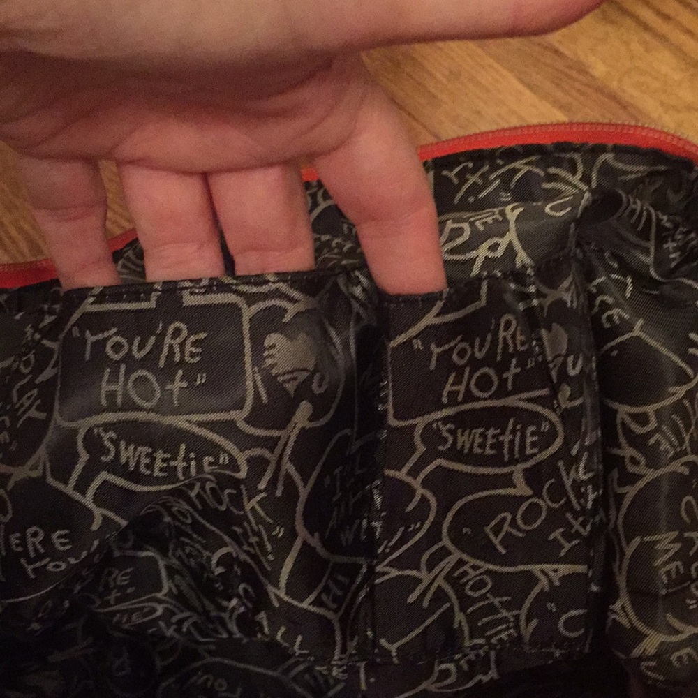 Betsey Johnson bag - Picture 6 of 8